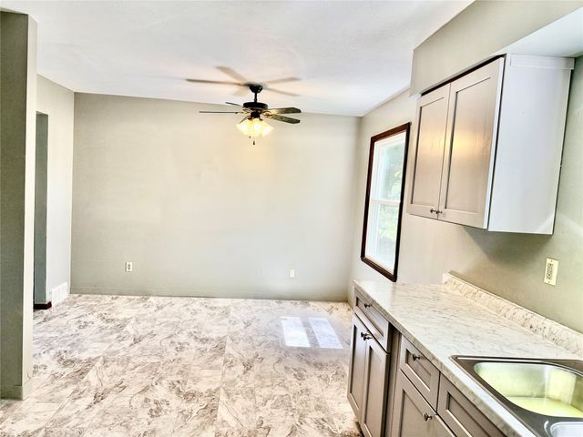 2029 E 19TH Street, Erie, PA 16510