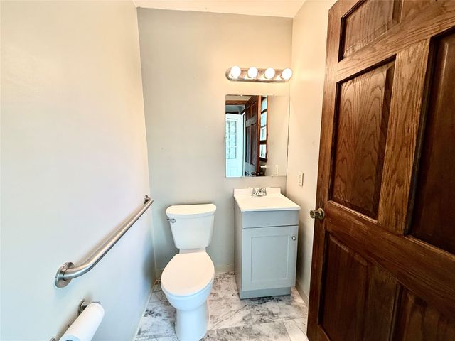2029 E 19TH Street, Erie, PA 16510