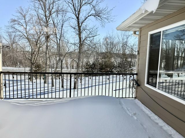 2526 Waterfall Way NW, Prior Lake, MN 55372