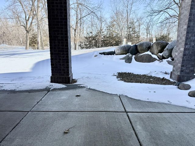 2526 Waterfall Way NW, Prior Lake, MN 55372