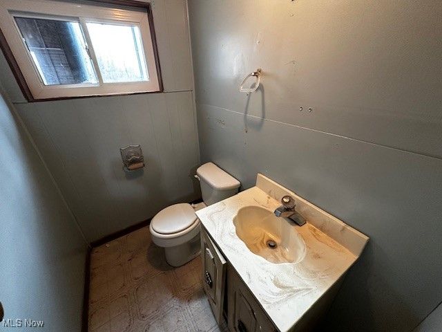 2512 Wick Street SE, Warren, OH 44484