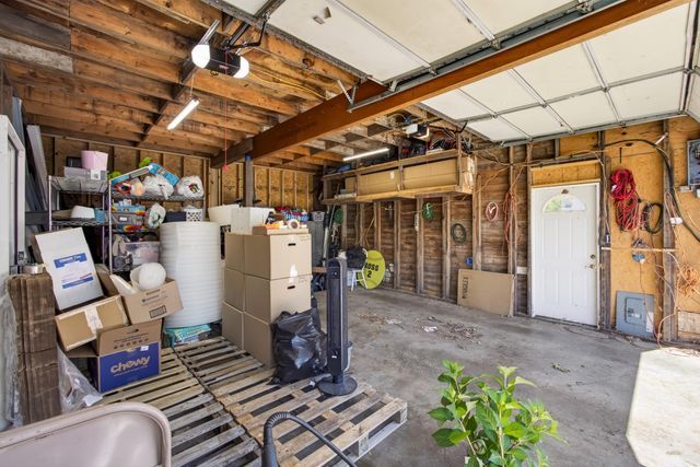 441 W Farm Road 96, Springfield, MO 65803