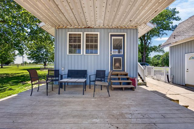 441 W Farm Road 96, Springfield, MO 65803