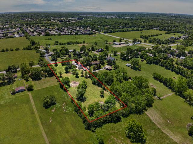 441 W Farm Road 96, Springfield, MO 65803