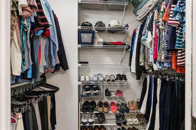 1100 CAPRI ISLES BOULEVARD 325, Venice, FL 34292