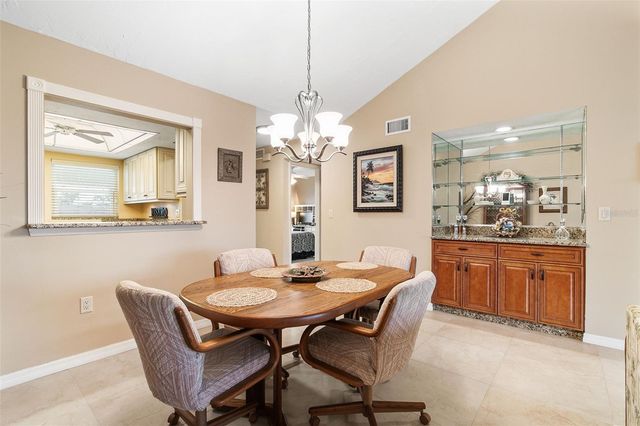 1100 CAPRI ISLES BOULEVARD 325, Venice, FL 34292