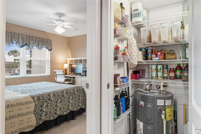 1100 CAPRI ISLES BOULEVARD 325, Venice, FL 34292