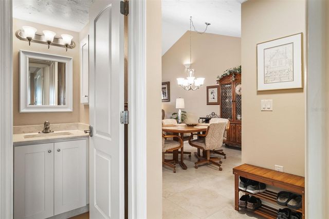 1100 CAPRI ISLES BOULEVARD 325, Venice, FL 34292