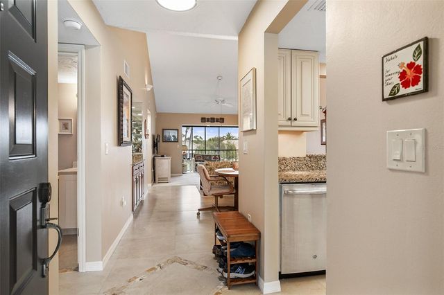 1100 CAPRI ISLES BOULEVARD 325, Venice, FL 34292