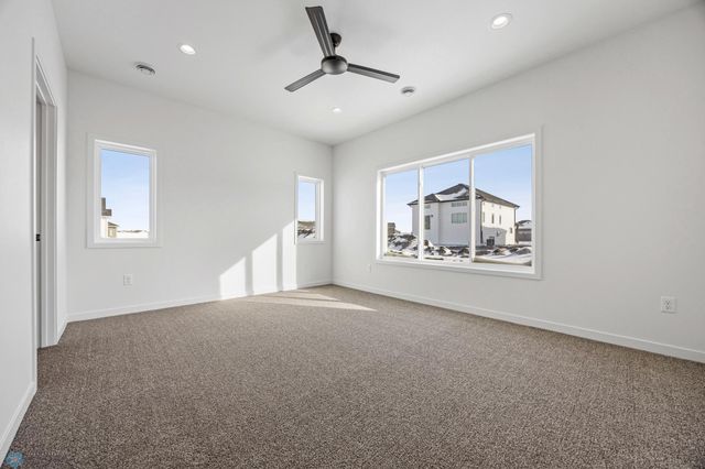 5881 11th Street W, West Fargo, ND 58078