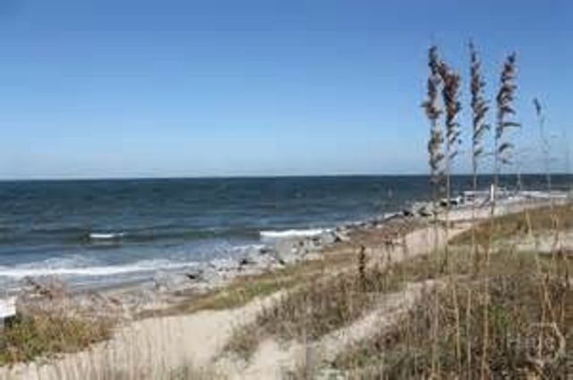 18 Silver Avenue 4, Tybee Island, GA 31328