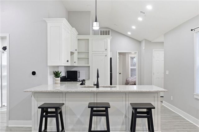 717 Cheyenne Street, Leavenworth, KS 66048