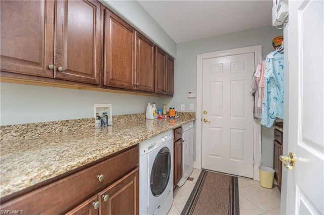 1415 Princess Sabal PT, Naples, FL 34119