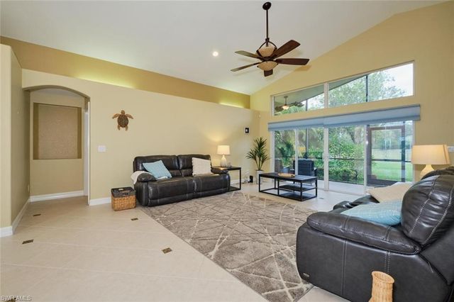 1415 Princess Sabal PT, Naples, FL 34119