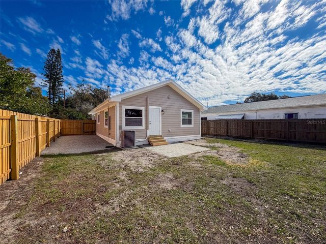 1546 TILLEY AVENUE, Clearwater, FL 33756