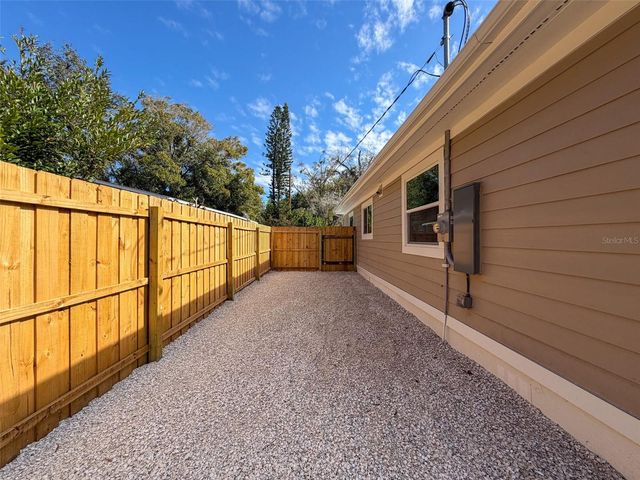 1546 TILLEY AVENUE, Clearwater, FL 33756