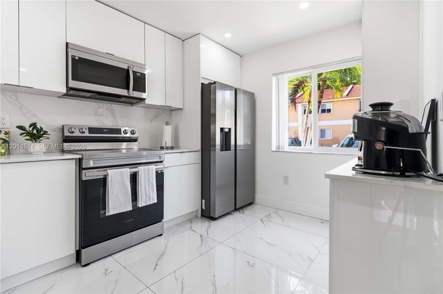 14085 SW 179th Ter 14085, Miami, FL 33177