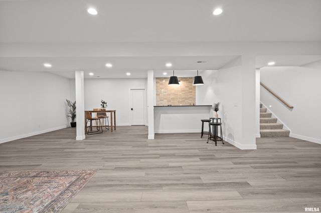 6015 RYAN Court, Bettendorf, IA 52722