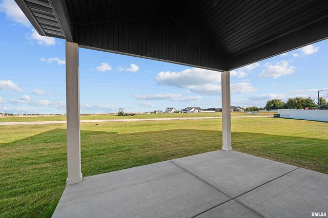 6015 RYAN Court, Bettendorf, IA 52722