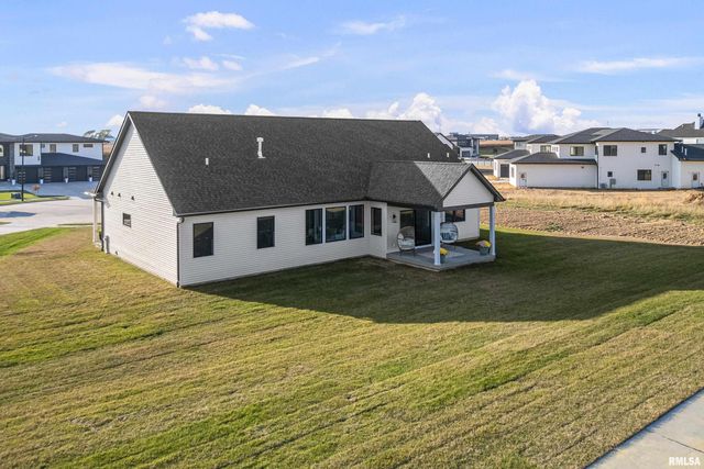 6015 RYAN Court, Bettendorf, IA 52722