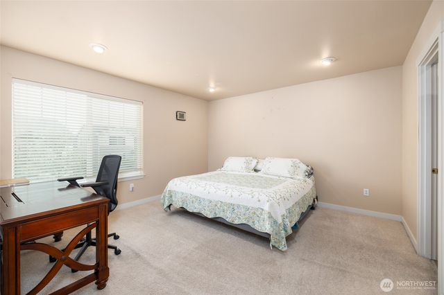 4605 Hidden Lake Loop, Mount Vernon, WA 98273