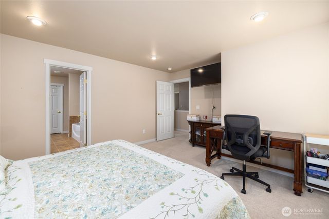 4605 Hidden Lake Loop, Mount Vernon, WA 98273