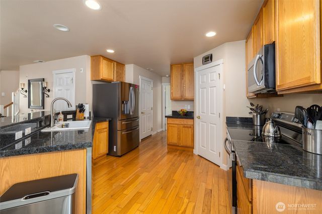 4605 Hidden Lake Loop, Mount Vernon, WA 98273