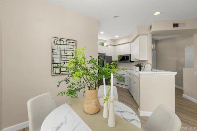 10776 Sabre Hill Drive 151, San Diego, CA 92128