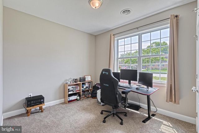 910 CAVALRY ST, Carlisle, PA 17013