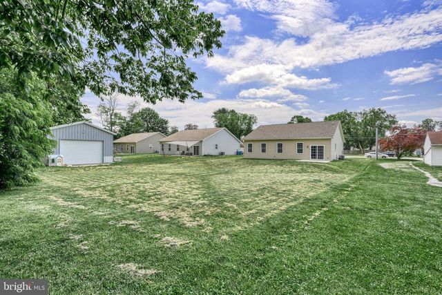 910 CAVALRY ST, Carlisle, PA 17013