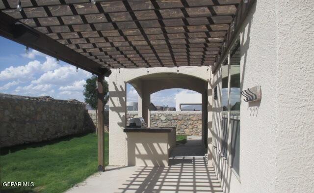 1071 IRON HILL Avenue, Santa Teresa, NM 88008