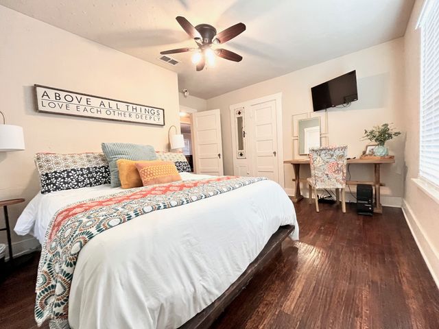 1308 4th Street, Graham, TX 76450