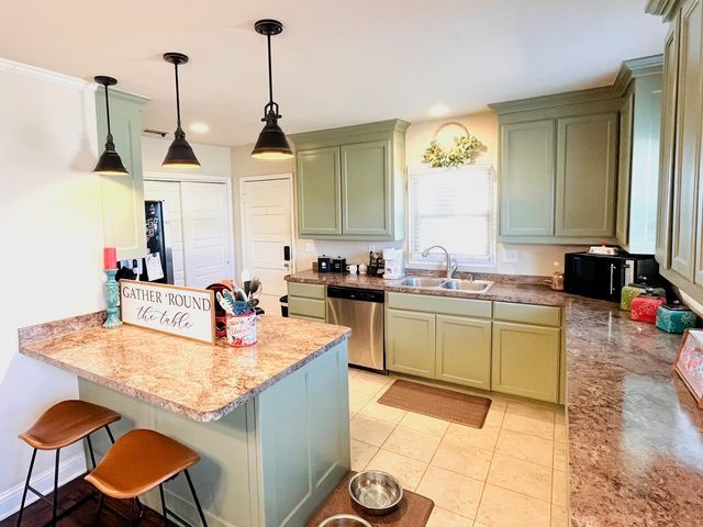 1308 4th Street, Graham, TX 76450