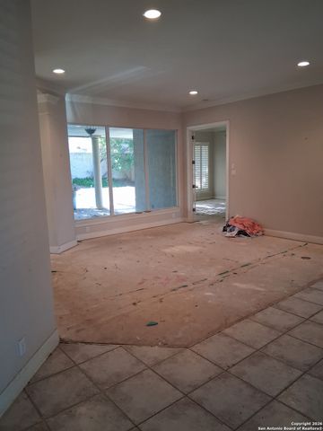 13306 Ming Heights, San Antonio, TX 78230