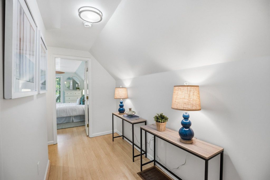 Image 26 of property listing at 1020 GRINGO CT, Lusby, MD 20657