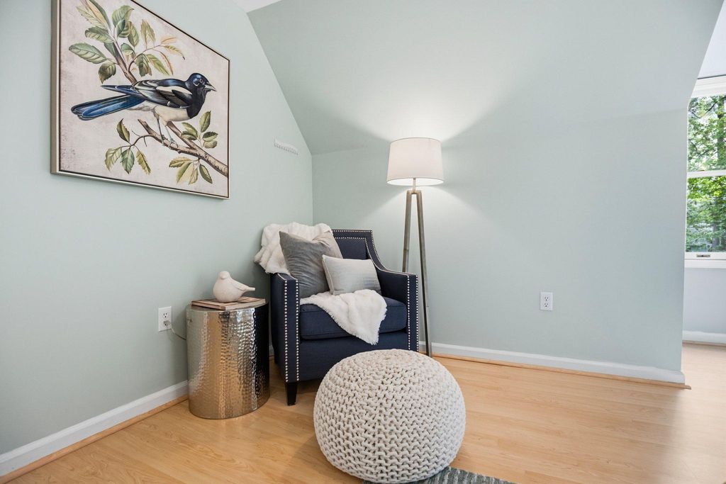 Image 32 of property listing at 1020 GRINGO CT, Lusby, MD 20657