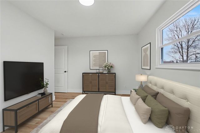 419 Falcon Drive, New Carlisle, OH 45344