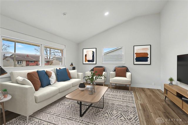 419 Falcon Drive, New Carlisle, OH 45344