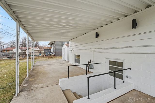 419 Falcon Drive, New Carlisle, OH 45344