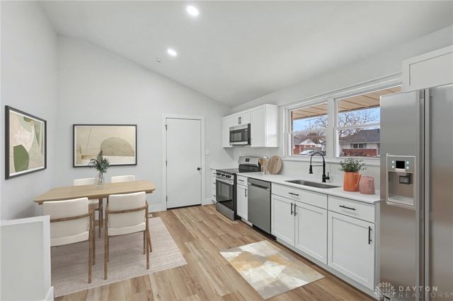 419 Falcon Drive, New Carlisle, OH 45344