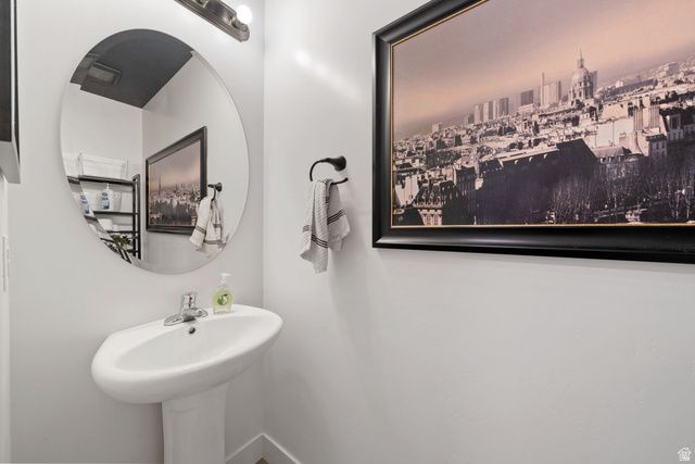 683 W POWDERWOOD LN, Mapleton, UT 84664