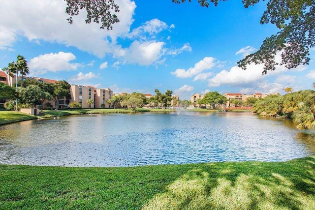 755 Dotterel Road 1312, Delray Beach, FL 33444