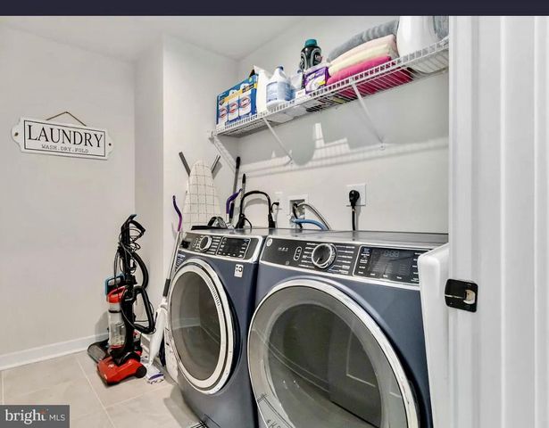 7944 MILLTOWN CIR, Cheltenham, PA 19012