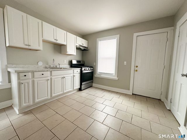 666 Orchard Street, New Haven, CT 06511