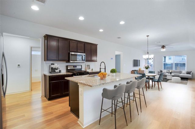 108 Frederick DR, Georgetown, TX 78626