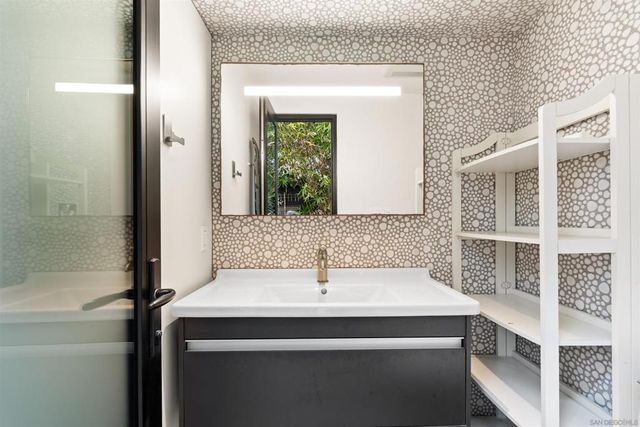 1715 17 Coast Blvd, Del Mar, CA 92014