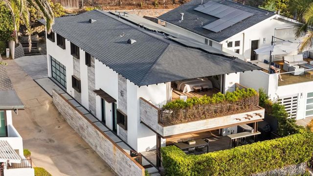 1715 17 Coast Blvd, Del Mar, CA 92014