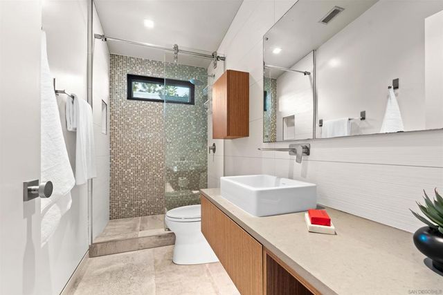 1715 17 Coast Blvd, Del Mar, CA 92014