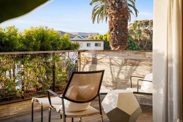 1715 17 Coast Blvd, Del Mar, CA 92014