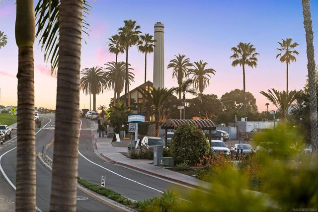 1715 17 Coast Blvd, Del Mar, CA 92014